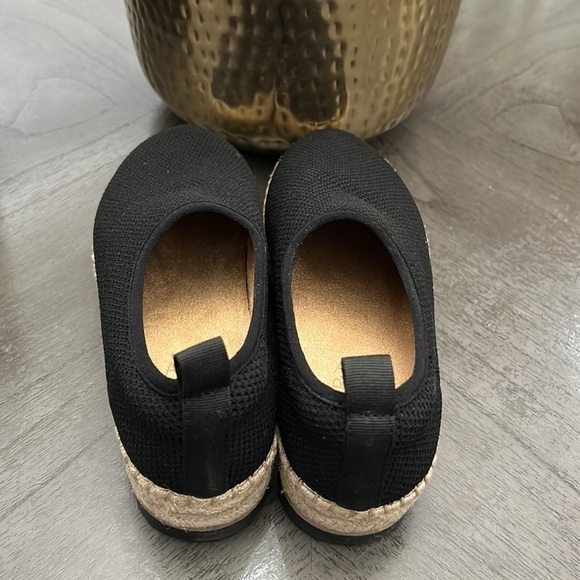 NATURALIZER ISLEY WOMENS SLIP ON COMFORT ESPADRILLES - Picture 6 of 10